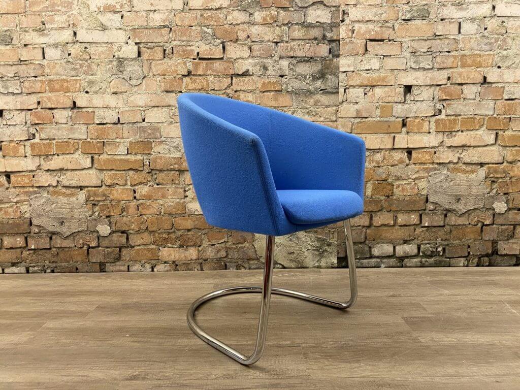 Chair-Artifort-Megan-blue-TheReSales