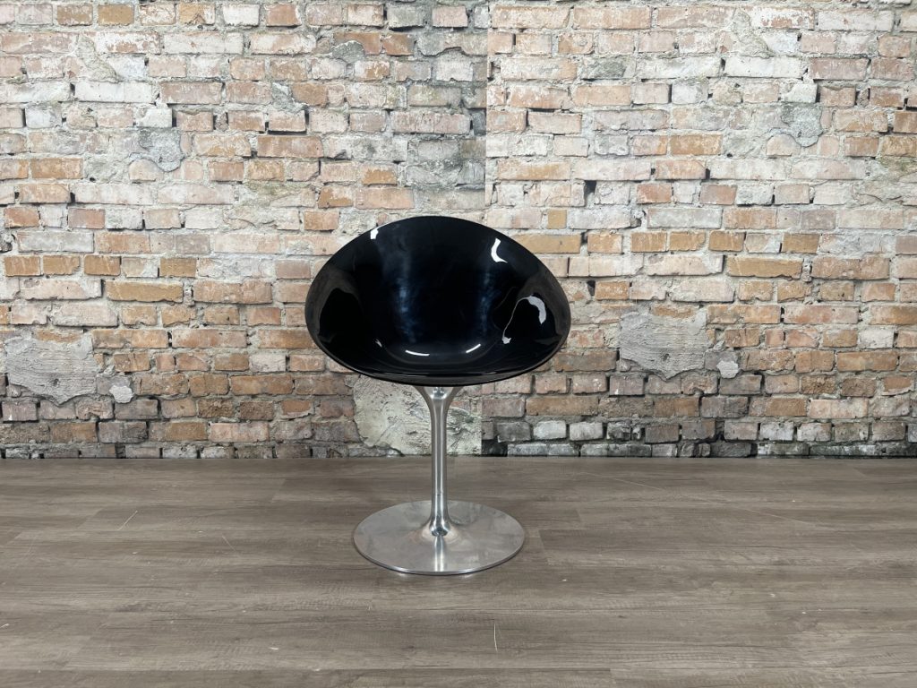 Stoel-Kartell-EROS-zwart-TheReSales