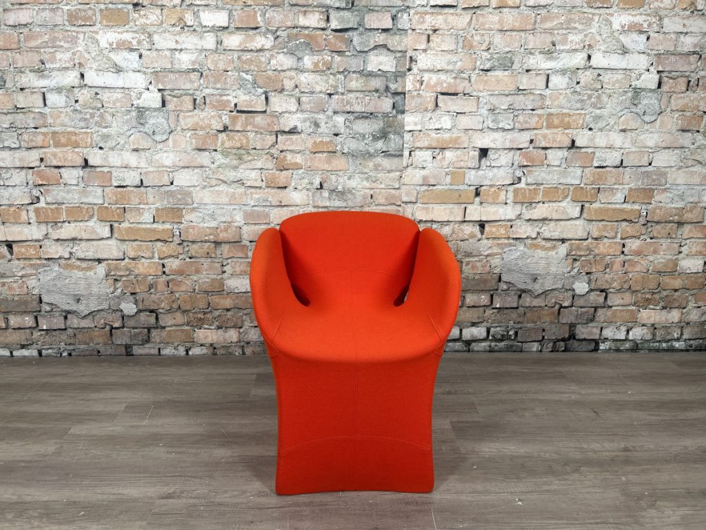 Sessel-Moroso-Bloomy-Poltroncina-rot-TheReSales