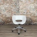 Stoel-Vitra-Tom-Vac-met-wielen-TheReSales