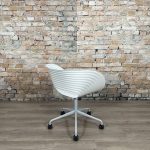 Vitra Tom Vac met wielen - Afbeelding 4