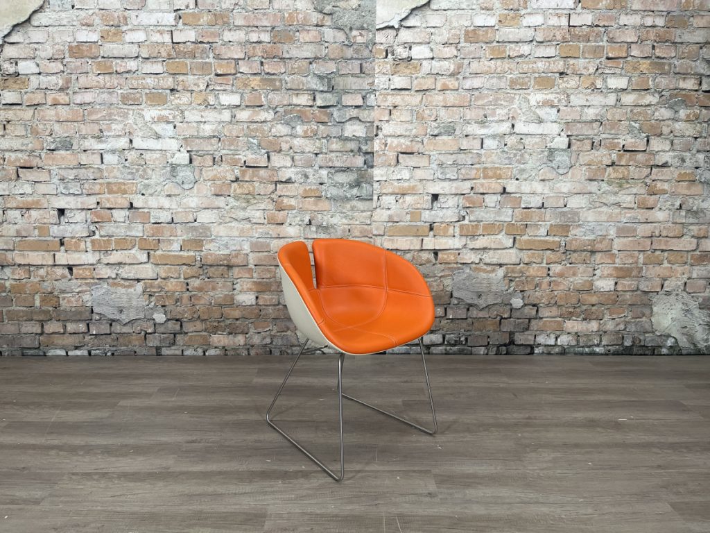 Fauteuil-Moroso-Fjord-oranje-TheReSales