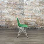 Vitra Eames Plastic Side Chair DSW groen - Afbeelding 3