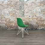Vitra Eames Plastic Side Chair DSW groen - Afbeelding 4