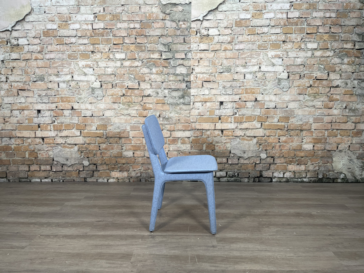 Ligne Roset Felt Chair blue - TheReSales