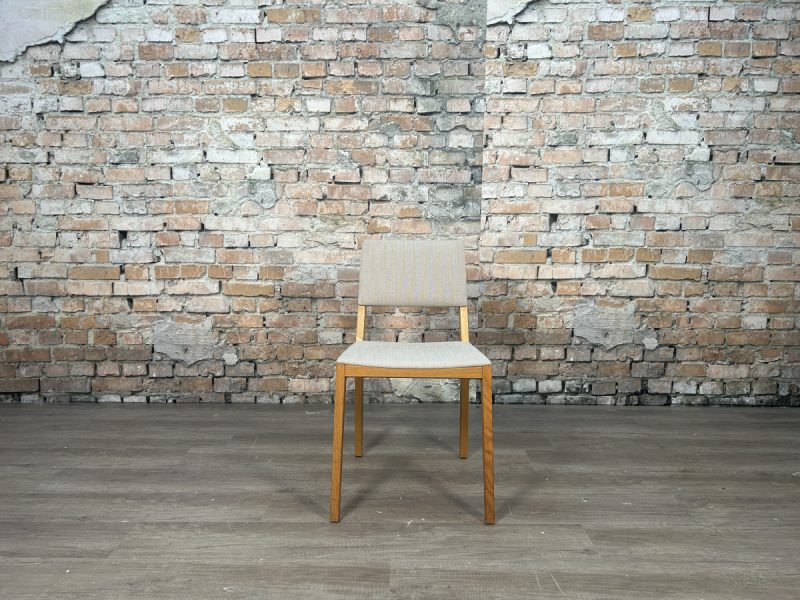 De-Vorm-Wood-Me-Chair-TheReSales-stoel