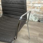 Arper Catifa 46 donkerbruin met patroon - Afbeelding 9