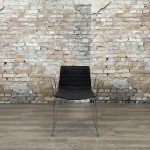 Arper-Catifa-46-zwart-met-patroon-theresales