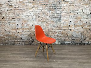 Stoel-Vitra-DSW-TheReSales