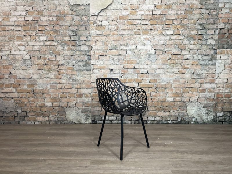 Fast-Forest-Armchair-zwart-Stoel-TheReSales