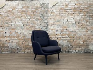 Fauteuil-Fritz-Hansen-Fri-Chair-lichtblauw-TheReSales