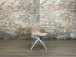 HAY-AAC11-Swivel-TheReSales