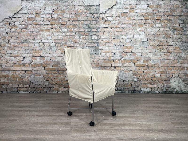 stoel-TheReSales-Montis-Chaplin-beige