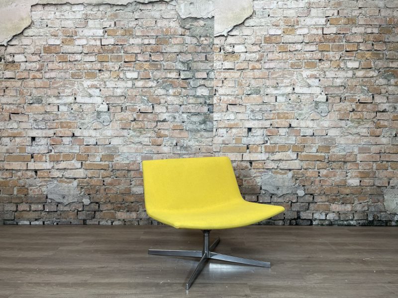 Arper-Catifa-60-Lounge-Chair-geel-Fauteuil-TheReSales