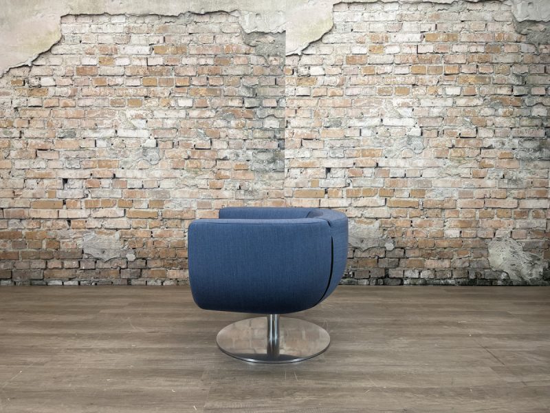 B&B Italia Tulip Armchair lichtblauw - Afbeelding 4