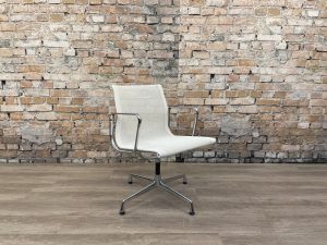 Stoel-Vitra-EA108-wit-TheReSales