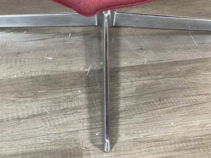 Arper Catifa 60 Lounge Chair rood - Afbeelding 15