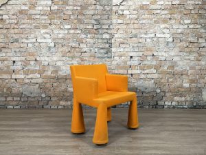Moooi-VIP-Chair-oranje-Stoel-TheReSales