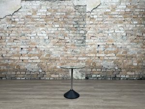 Porada-Arredi-Glass-Side-Table-theresales