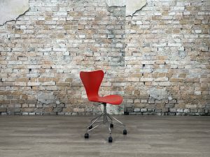 stoel-vlinder-Fritz Hansen-rood-TheReSales