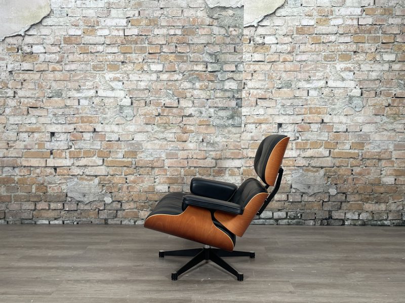 Vitra Eames Lounge Chair + Ottoman - Afbeelding 5