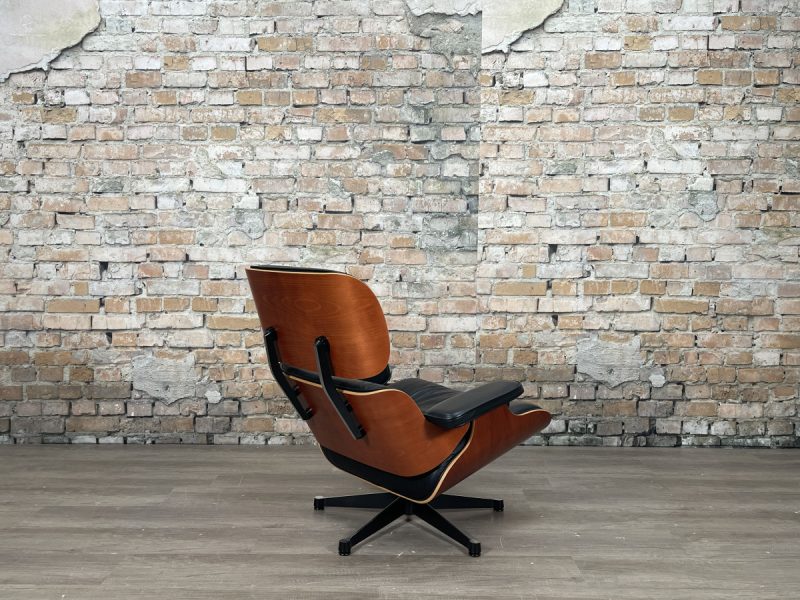 Vitra Eames Lounge Chair + Ottoman - Afbeelding 8