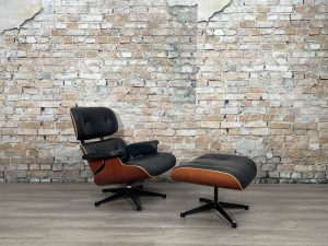 Vitra Eames Lounge Chair + Ottoman-theresales