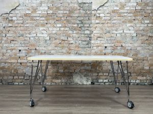 Kartell-MAX-Tafel-TheReSales