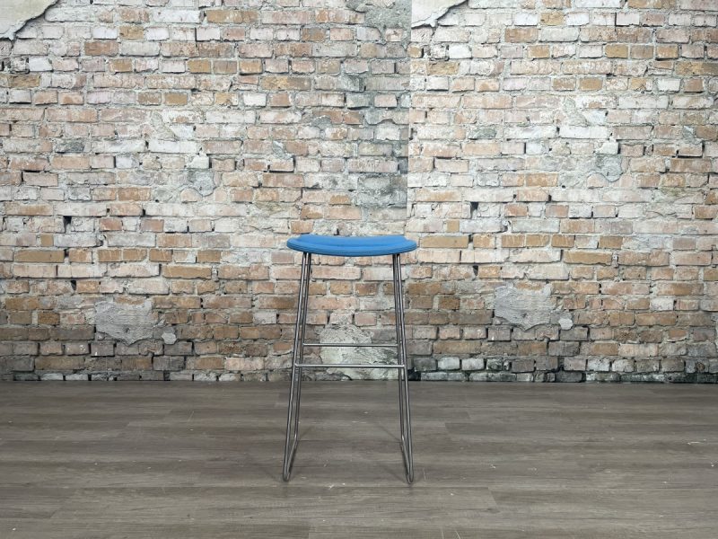 Stoel-Cappellini Hi-Pad-Stool-blauw-II-TheReSales