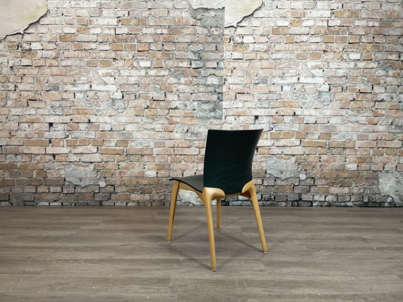 Cassina U-8 Chair groen zonder armleuning - Afbeelding 5