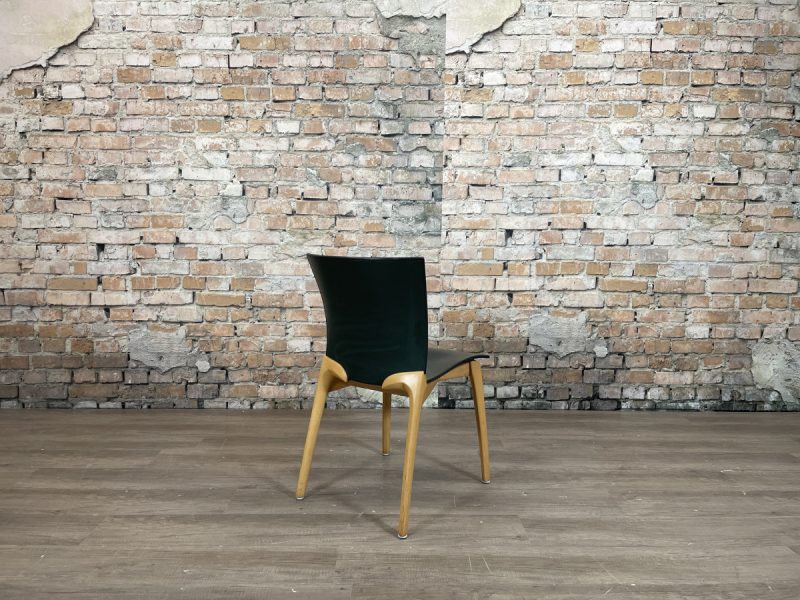 Cassina U-8 Chair groen zonder armleuning - Afbeelding 7