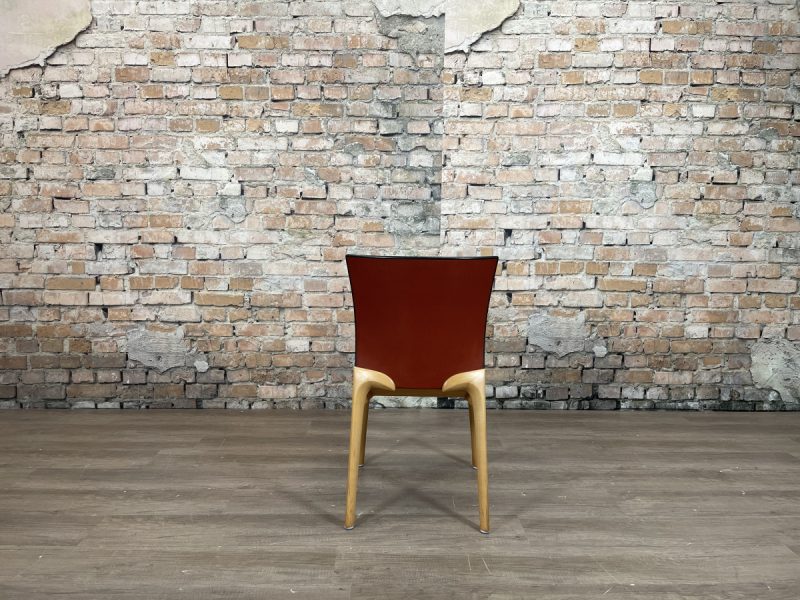 Cassina U-8 Chair rood zonder armleuning - Afbeelding 6