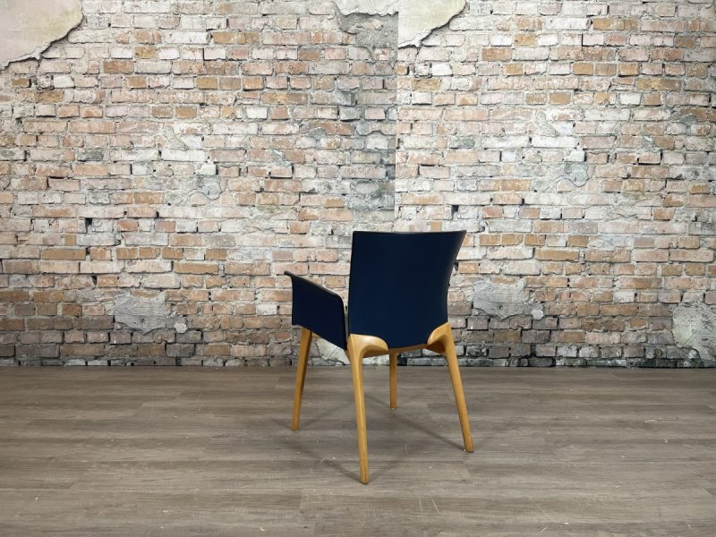 Cassina U-8 Chair blauw - Afbeelding 5