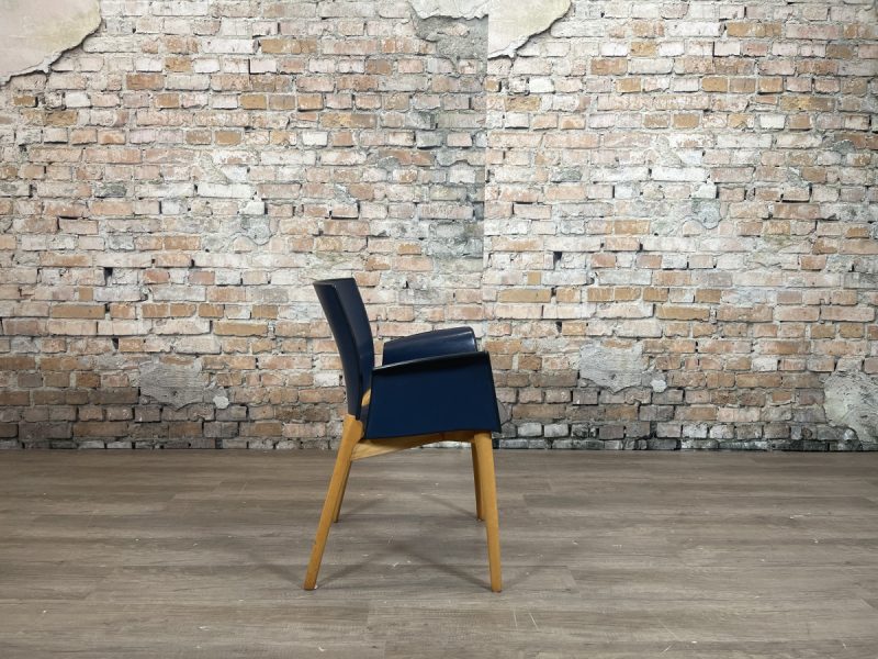 Cassina U-8 Chair blauw - Afbeelding 8