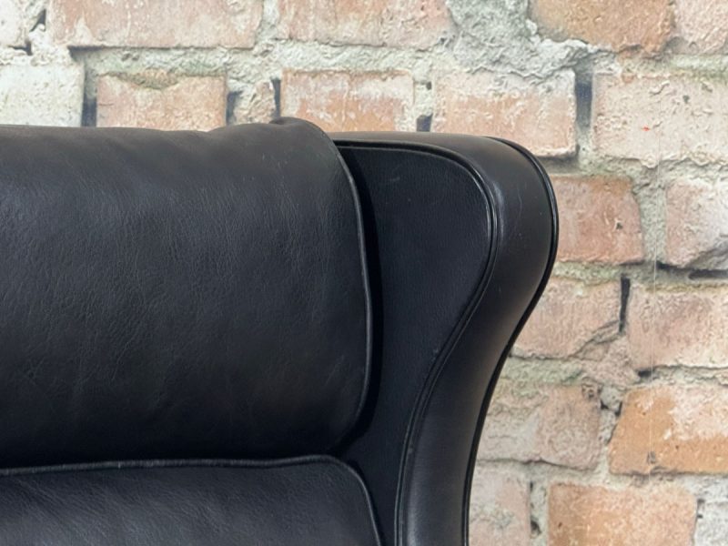 Frederica Mogensen 2204 Wing Chair + Ottoman - Afbeelding 12