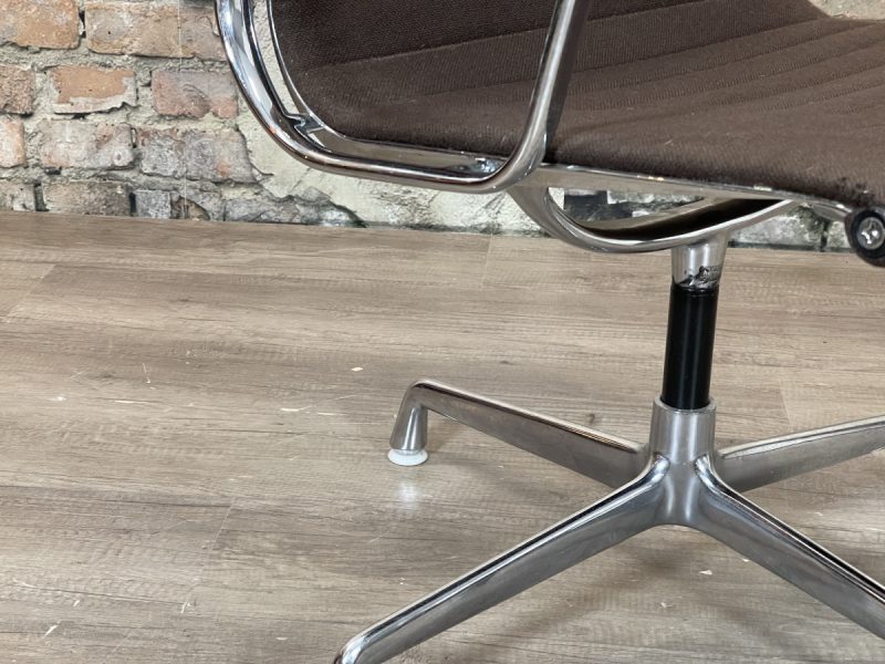 Herman Miller EA108 - Afbeelding 11
