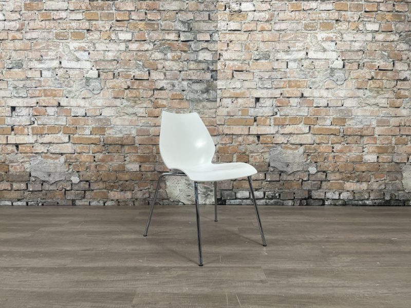 Stoel-Kartell-maui-wit-TheReSales