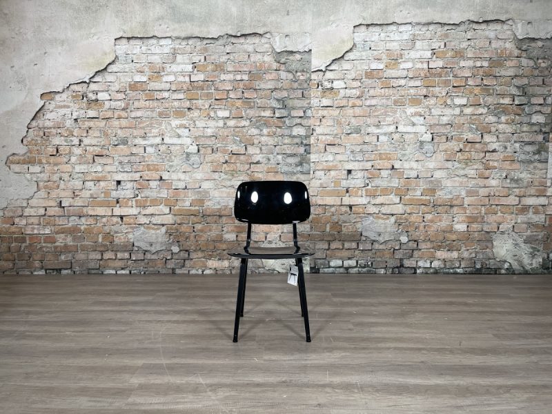 Ahrend Revolt zwart - Afbeelding 2