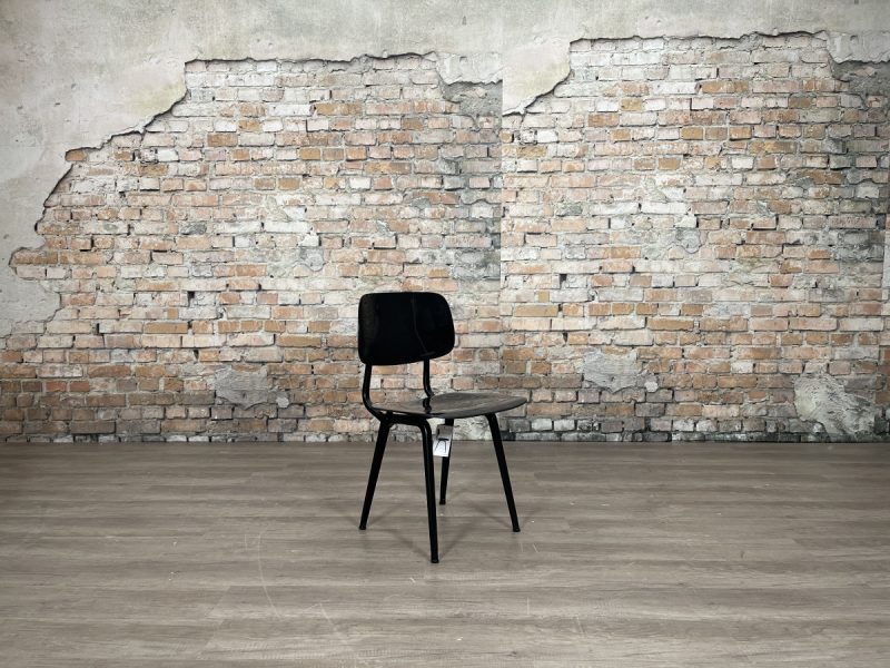 Ahrend-Revolt-zwart-Stoel-TheReSales