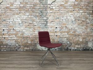 Viccarbe-Klip-stoelen-theresales