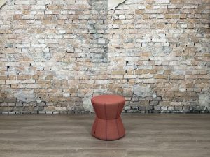 Design-On-Stock-ToiToi-rood-poef-theresales