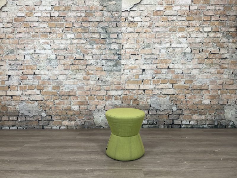 Design-On-Stock-ToiToi-poef-theresales