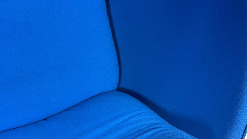 Eero Aarnio Originals Ball Chair felblauw - Afbeelding 14