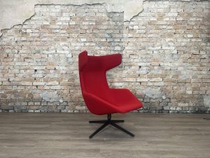 Moroso-Take-A-Line-For-A-Walk-rood-Fauteuil-TheReSales