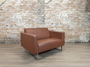 Artifort-Mare-bruin-Loveseat-TheReSales