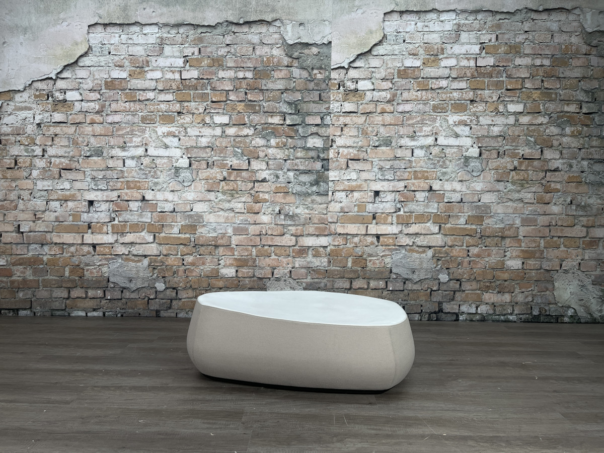 Moroso-Fjord-beige-theresales