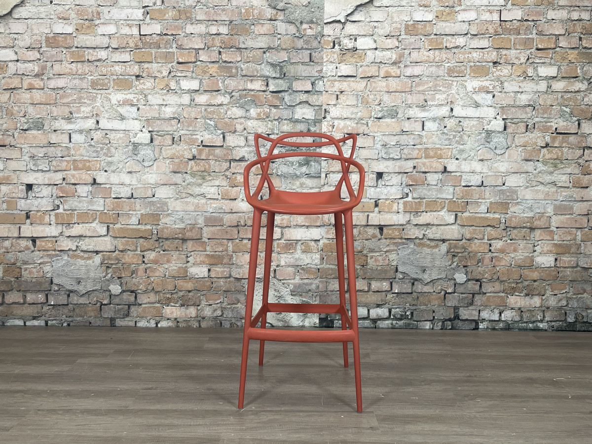 Kartell-Masters-Barstool-rood-theresales