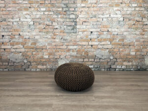 thomas-eyck-urchin-poef-bruin