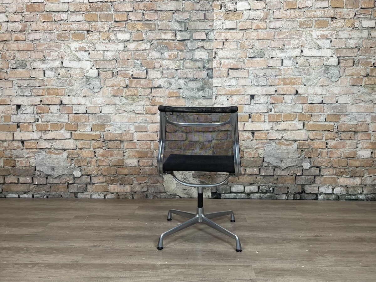Herman Miller Eames Aluminum Group Side Chair - Afbeelding 6