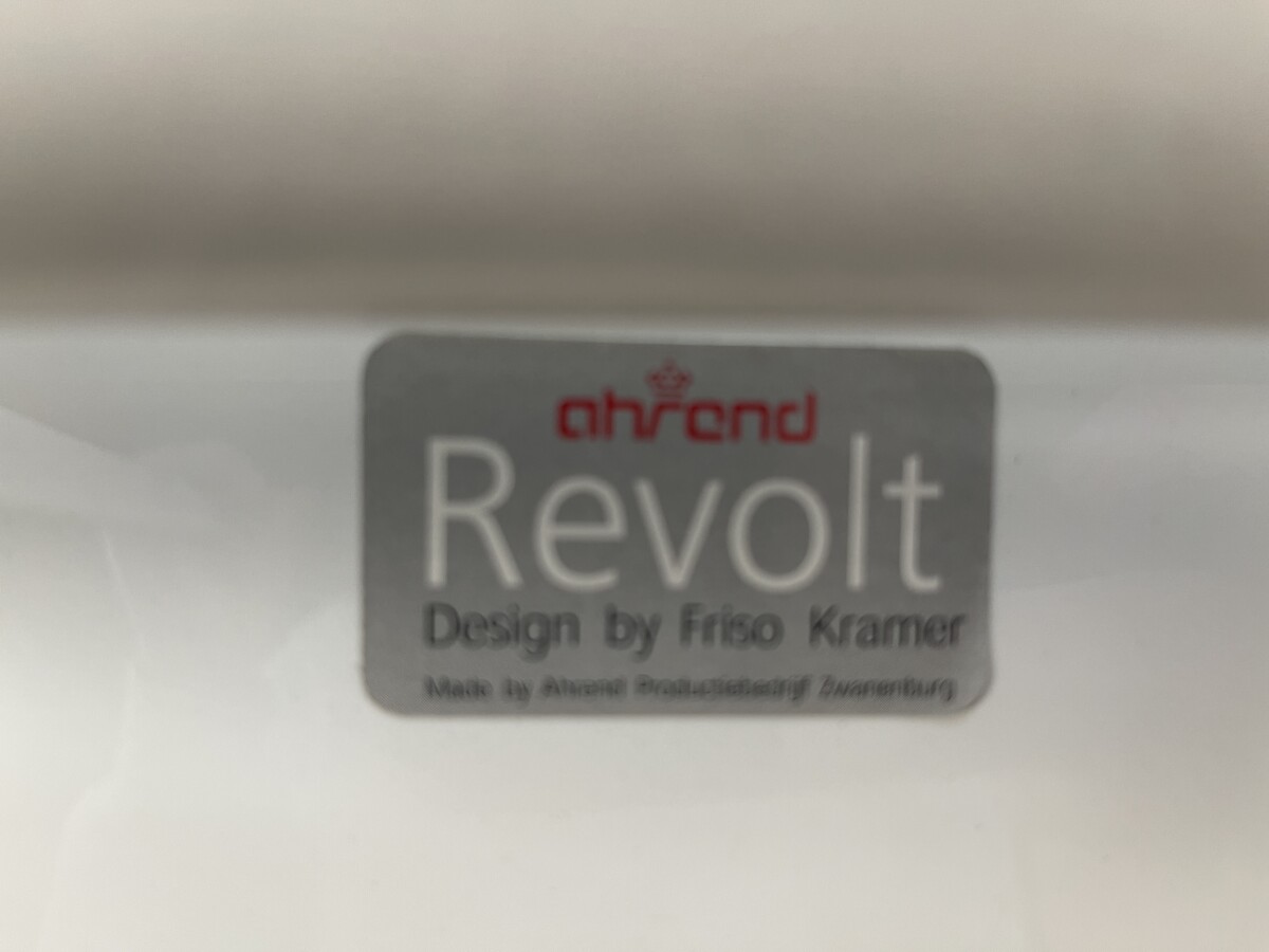 Ahrend Revolt wit – Bild 16